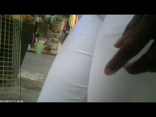 Flash Horny street babe 70
