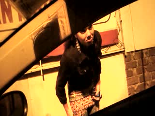 Flash Horny street babe 195