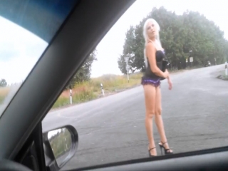 Kamikaze driver looking to sexy street babe